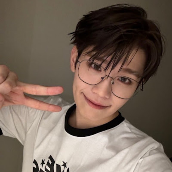 Meet your Posher, Khadijah - Picture 1 of 1